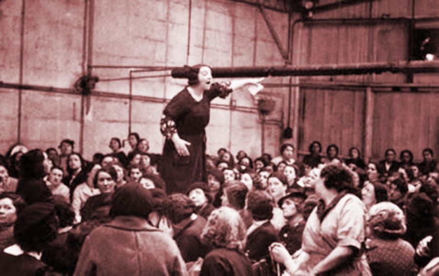 El-incendio-en-una-fabrica-que-dio-origen-al-dia-internacional-de-la-mujer_politicamain