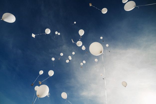 Comodoro24 - #Comodoro Proponen suelta de globos blancos: Una esperanza al  cielo Blanca Chacon vecina del barrio Pietrobelli propone hacer el 24 y el  31 una suelta de globos blancos en homenaje
