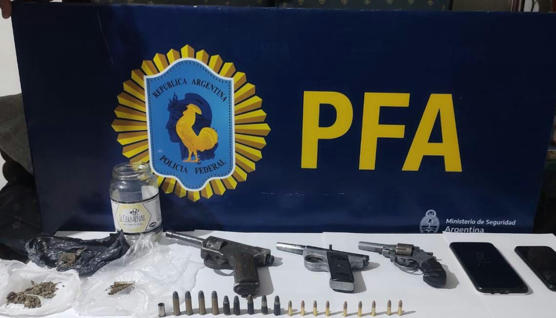 Allanamientos por drogas en chascomús: secuestran 20 kilos de marihuana