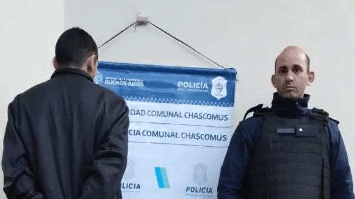 Chascomús: detienen a dos sujetos acusados de asesinar a un vecino y luego incendiarle la casa