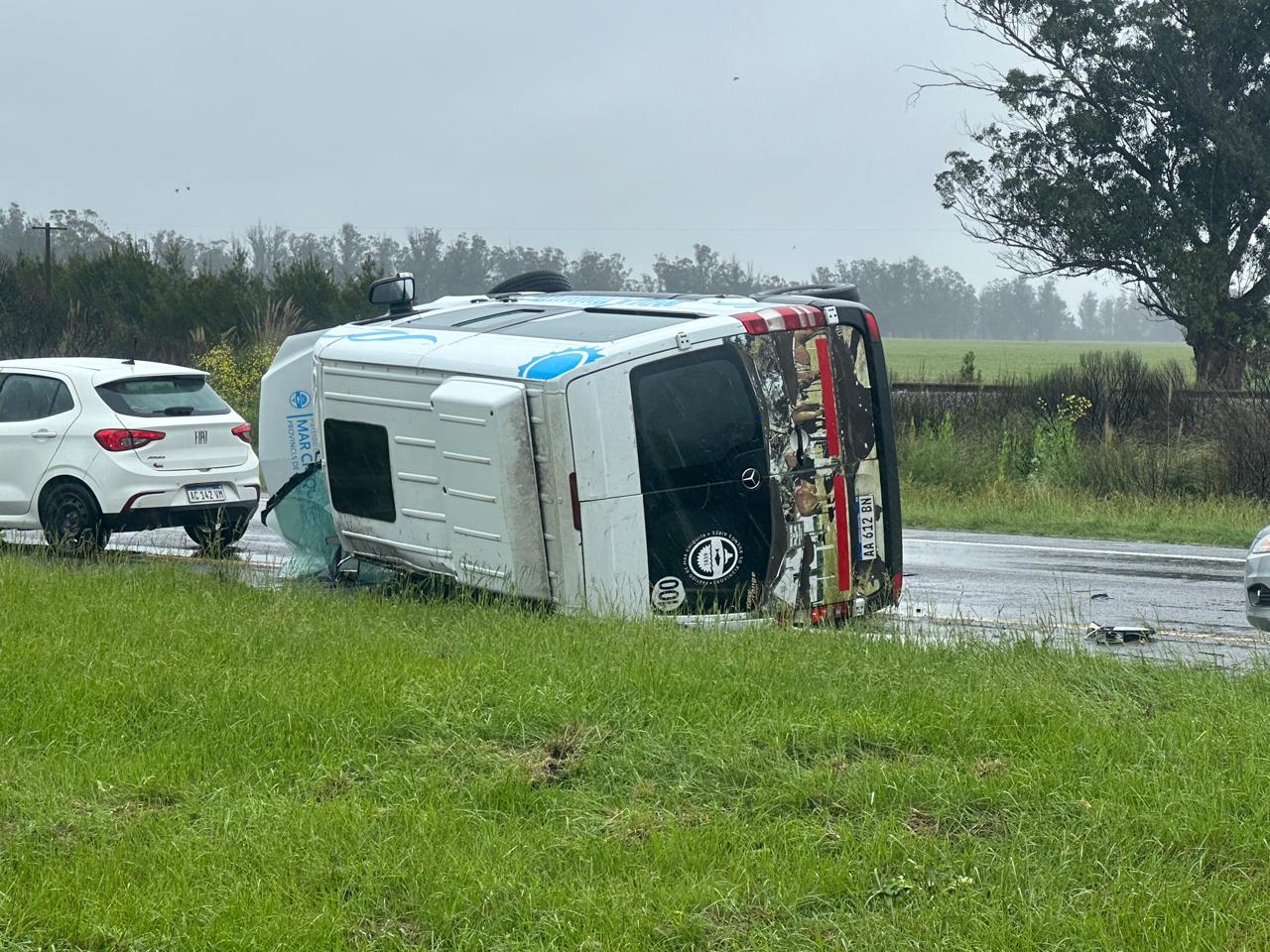 vuelco ruta 2 vivorata