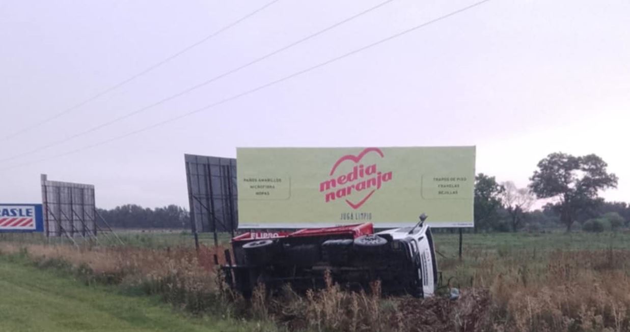 VUELCO CAMION MAJOBA