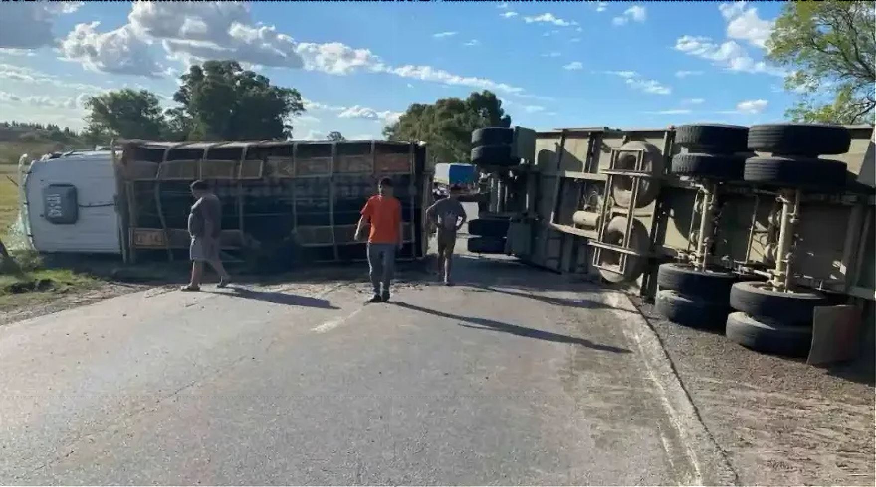 vuelco camion ruta 3